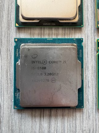 Lote 4 CPUs Intel i5, i3