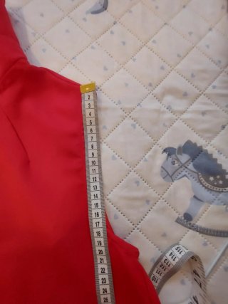 Blusa Sfera Roja sin mangas Talla M