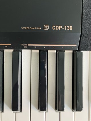Piano Casio CDP-130