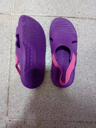 Chanclas niño/a moradas y rosas talla 29
