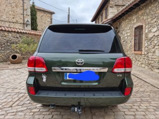 Toyota Land Cruiser 200 2008