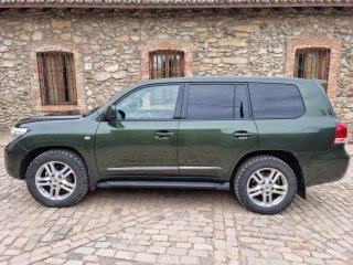 Toyota Land Cruiser 200 2008