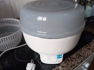 Esterilizador y Calienta Biberones MAM Eléctrico