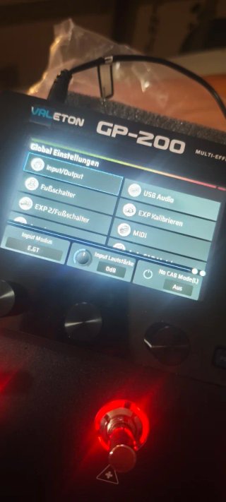 Pedalera multieffetti Valeton GP-200