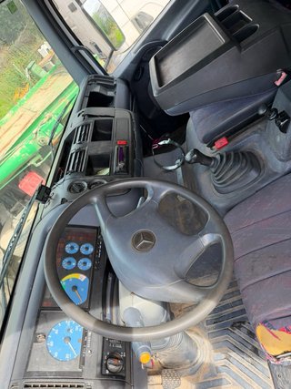 Camión Mercedes-Benz Atego 1223