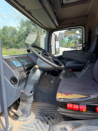 Camión Mercedes-Benz Atego 1223
