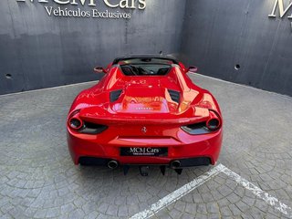 Ferrari 488 Spider cabrio 492 kW (670 CV)