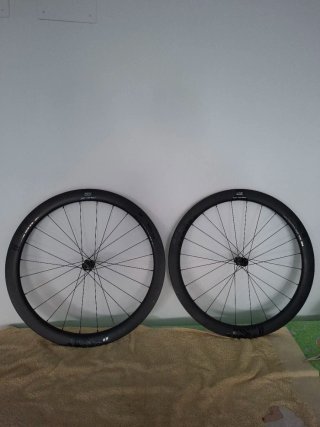 Ruedas Carbono Perfil 50 en stock