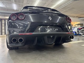 Ferrari GTC4 Lusso DCT 507 kW (690 CV)