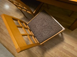 Mueble de comedor de madera