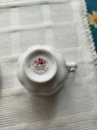 Trio de té porcelana rosas