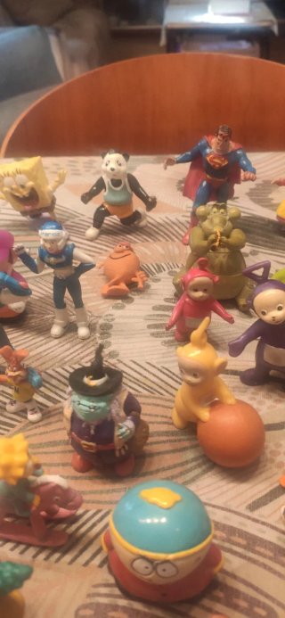 86 Figuras PVC Variadas Yolanda Bully Disney