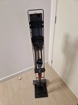 Soporte metal aspiradora Dyson