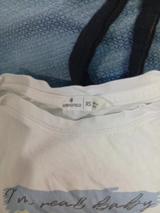 3 Camisetas S/XS tenezis Beige y Blanca