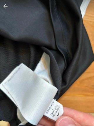 Camiseta Nike Hombre Negra y Blanca
