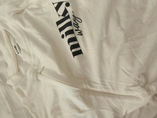 Camiseta lactancia Kiabi Milky Way blanco roto.