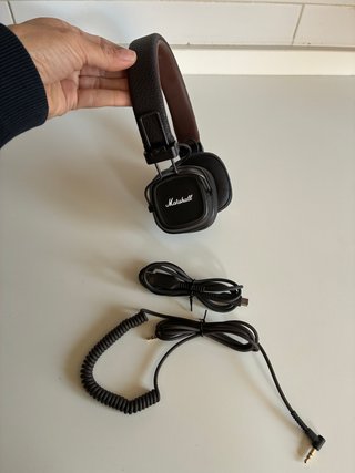 Marshall Major IV Auriculares Bluetooth Marrones