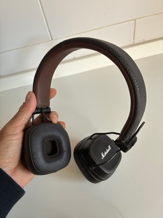 Marshall Major IV Auriculares Bluetooth Marrones