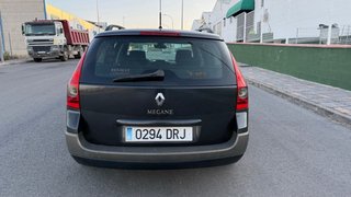 Solo 123.000 km Renault Megane 1.9 dci 120cv