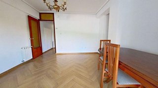 Piso en alquiler en Peñagrande en Madrid