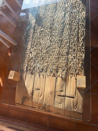 Mesa de Trilla artesanal madera y cristal: tratada