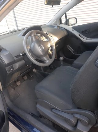 Toyota Yaris 2010