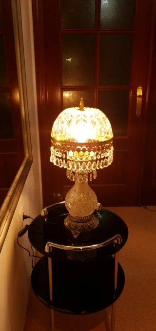 Lámpara de mesa antigua cristal