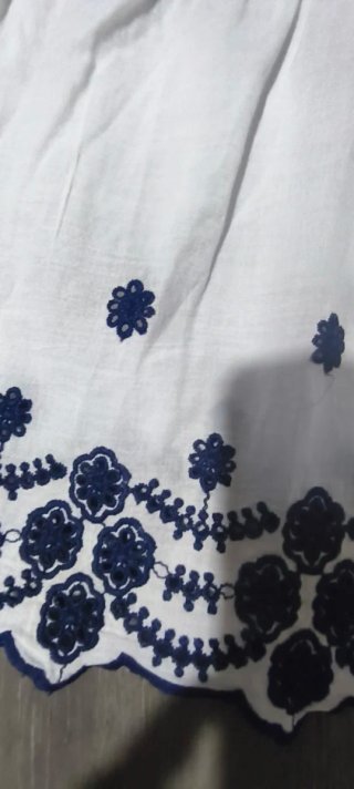 Vestido blanco bordado El Corte Inglés