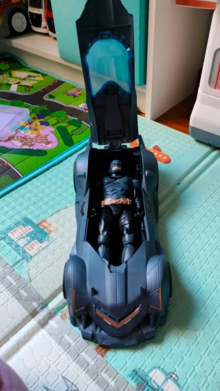 Coche y Figura Batman