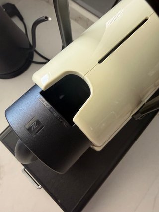 Cafetera Nespresso De'Longhi Crema