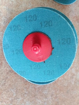 Lijas Wurth mini amoladora.