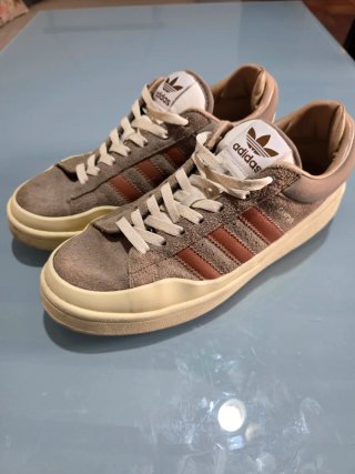 Adidas Campus x Bad Bunny Talla 44