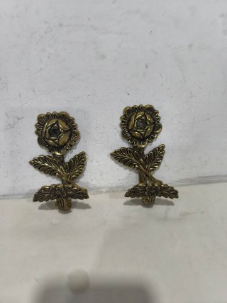 Antiguos Percheros Bronce Macizo Flor Flores