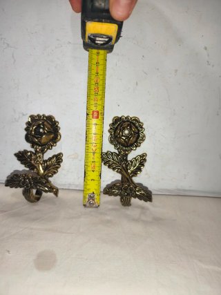 Antiguos Percheros Bronce Macizo Flor Flores