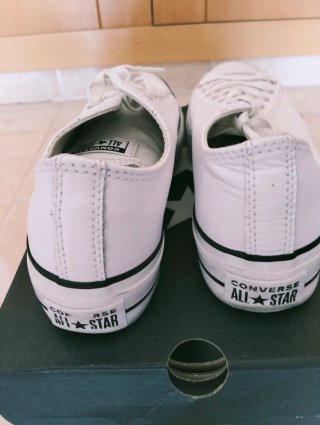 Converse Chuck Taylor Piel Blancas Talla 39