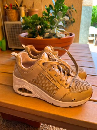 Zapatillas Skechers Beige