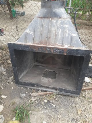 Chimenea de hierro fundido