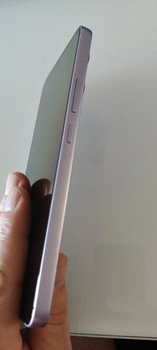 Oppo Reno 13F Morado