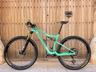 Bicicleta MTB Orbea Oiz M10 TR L 29 Carbono