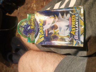 Cartas Pokémon Astros Brillantes