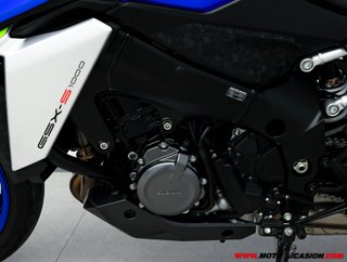 SUZUKI GSX-S 1000