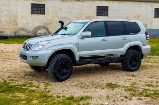 Toyota Land Cruiser 2003