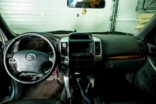 Toyota Land Cruiser 2003