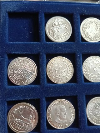 Lote 24  Monedas Plata España