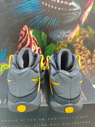Nike KD18 University Gold