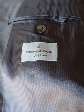 Traje de verano gris
