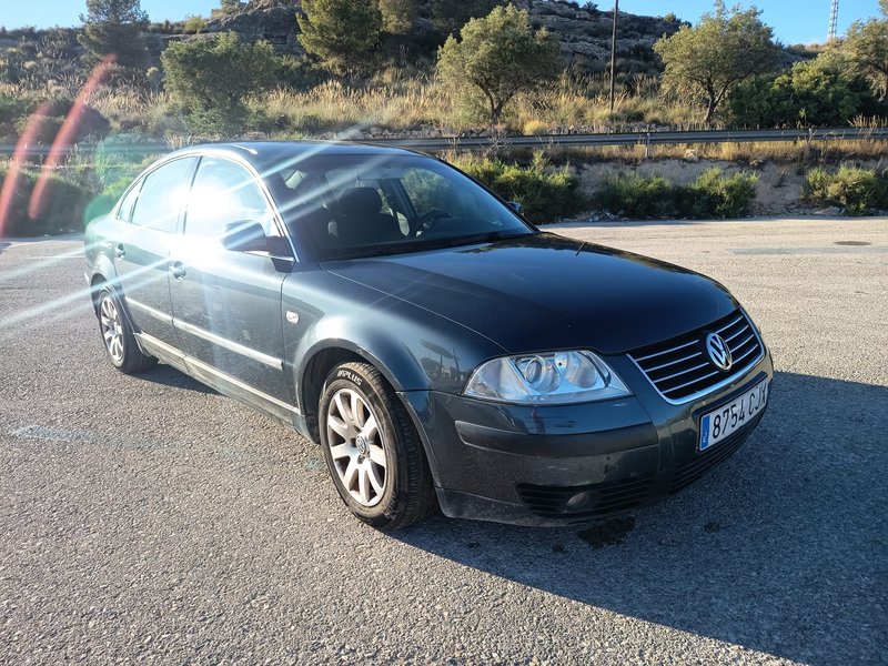 Volkswagen Passat VARIANT 1.9 TDI Edition / Trendline 115 2003