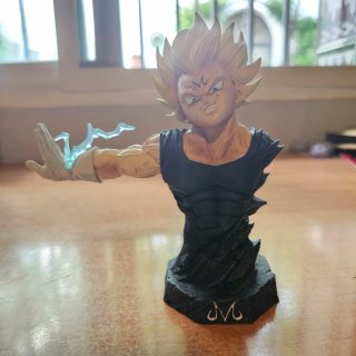 Figura Vegeta 16 cm