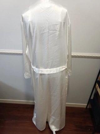 Conjunto Bata y Camisón Óscar de la Renta Talla G