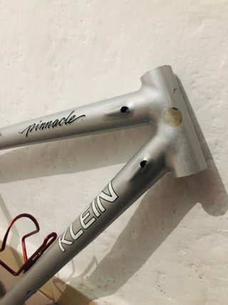 Cuadro Klein Pinnacle Plata